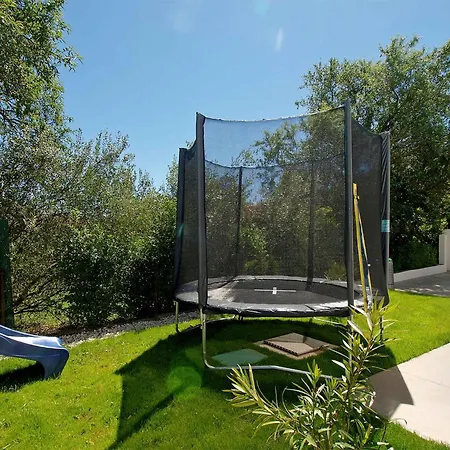 Villa With Pool In Sisan-istrien 44483 Šišan